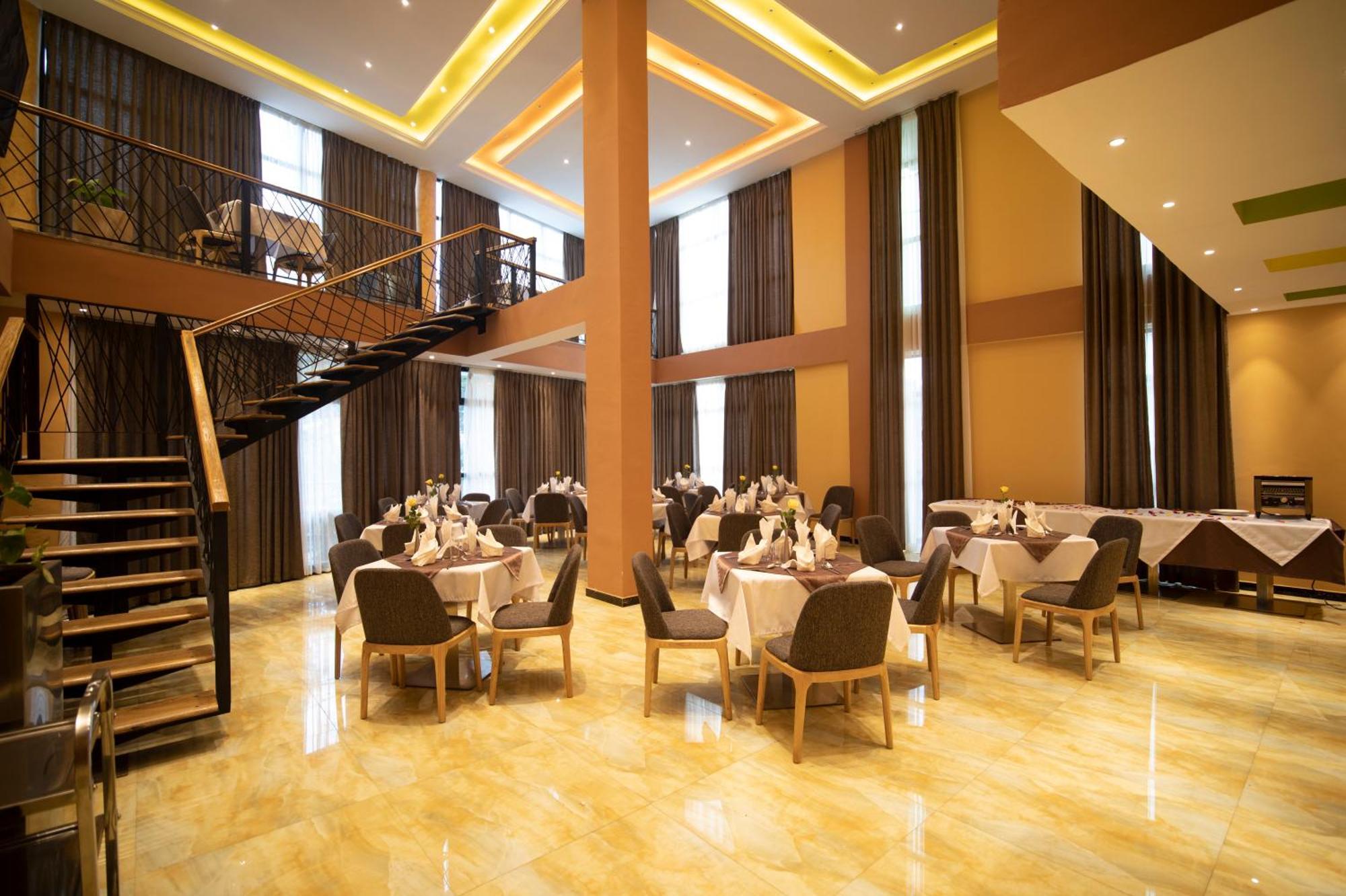 Vamos Addis Hotel Eksteriør bilde