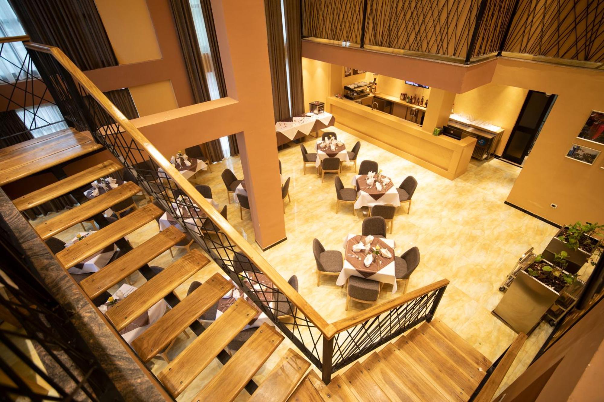 Vamos Addis Hotel Eksteriør bilde
