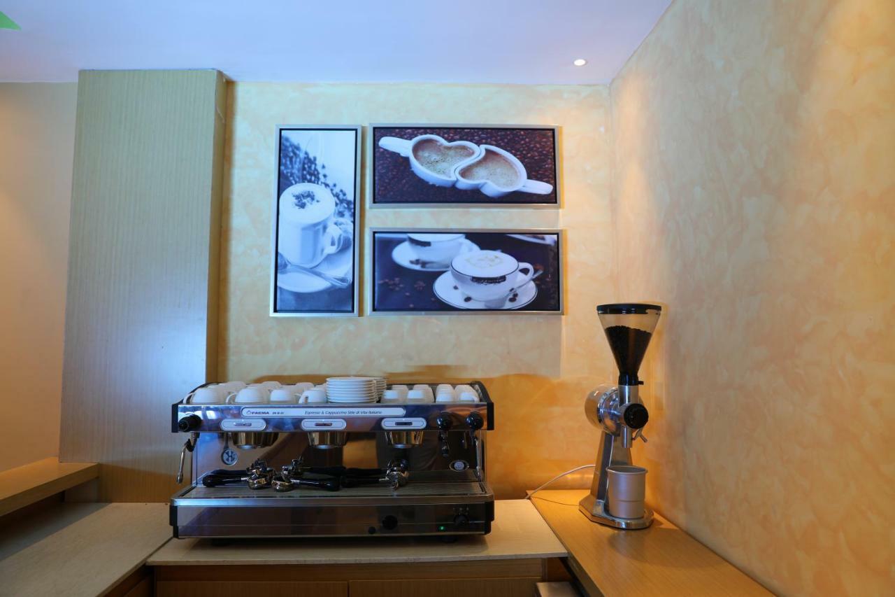 Vamos Addis Hotel Eksteriør bilde
